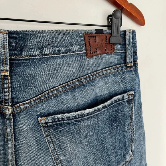 Citizen of humanity distressed slouchy slim leg  shorts size 27 - Picture 5 of 10